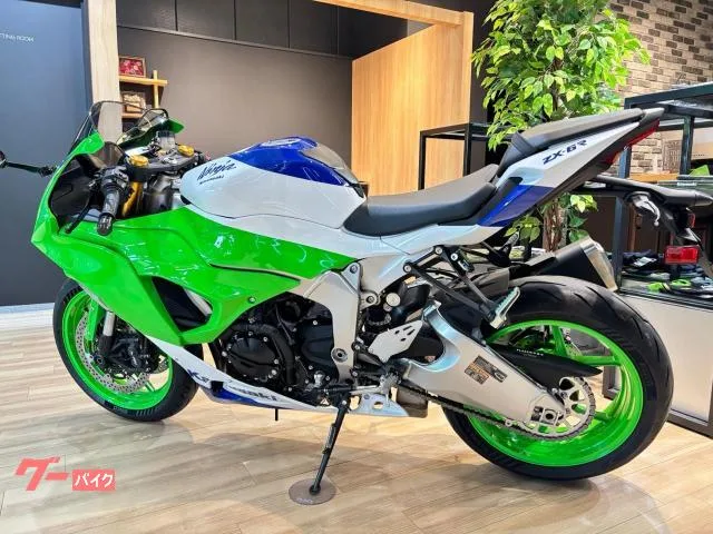Kawasaki Ninja ZX-6R 40thAnniversaryEdition 2024 — миниатюра 3