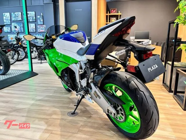 Kawasaki Ninja ZX-6R 40thAnniversaryEdition 2024 — миниатюра 5