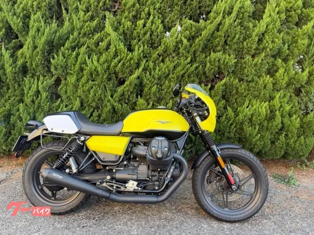 MOTO GUZZI V7 2022 — фото 1, купить с доставкой в Москву