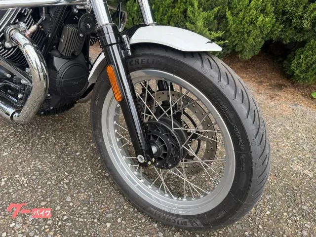 MOTO GUZZI V7 E5 2025 — миниатюра 4