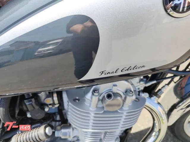 Yamaha SR400 2022 — миниатюра 3