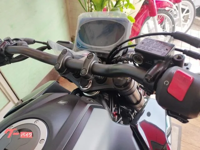 Honda CB125R 2025 — миниатюра 4
