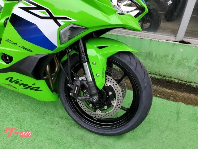 Kawasaki Ninja ZX-4RR 400CC 77 2026 — миниатюра 2