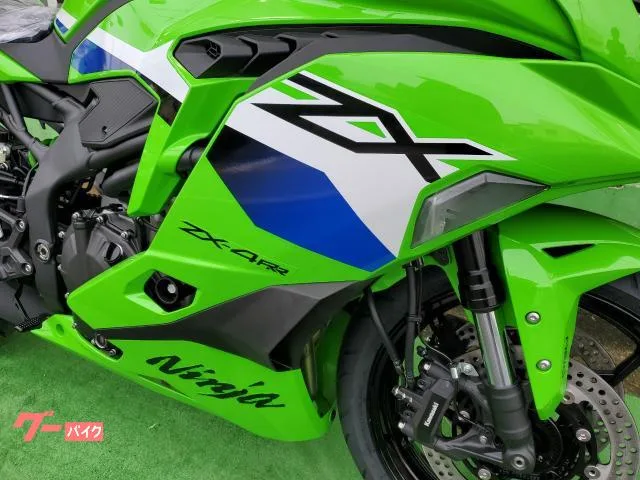 Kawasaki Ninja ZX-4RR 400CC 77 2026 — миниатюра 4