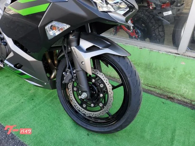 Kawasaki Ninja 400 2026 — миниатюра 3