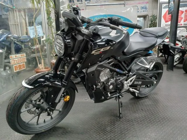 Honda CB125R 2025 4DOHC 2025 — миниатюра 3