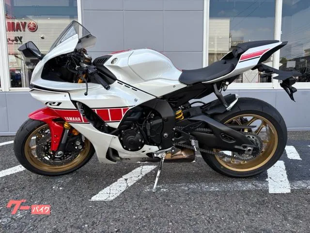Yamaha YZF-R1 YSP 2022 — миниатюра 2