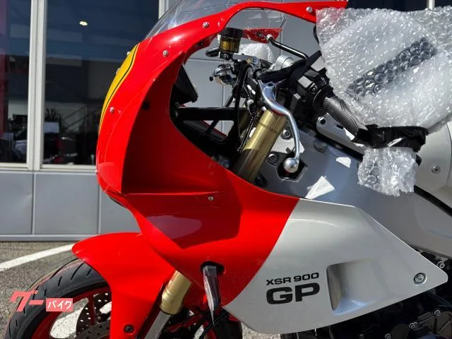 Yamaha XSR900GP. 2026 — миниатюра 2