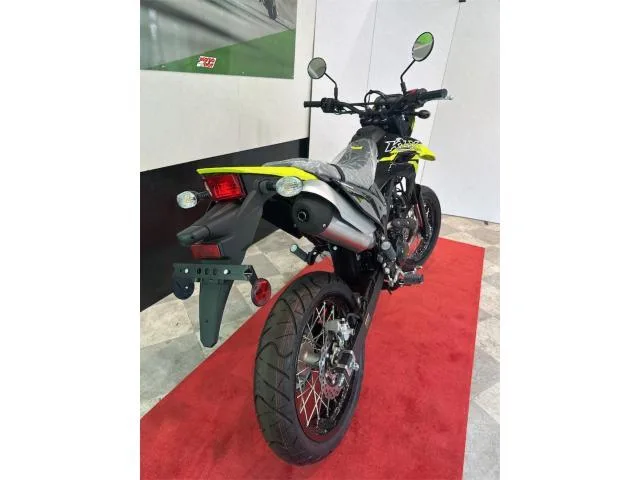 Kawasaki KLX230SM ABS 2026 — миниатюра 4