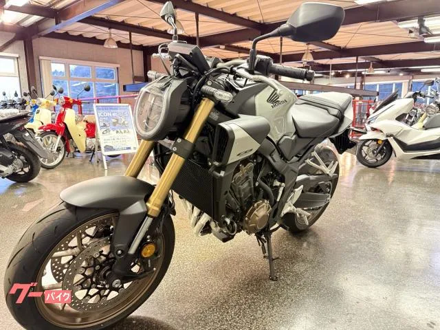 Honda CB650R E-Clutch 2024 — миниатюра 4