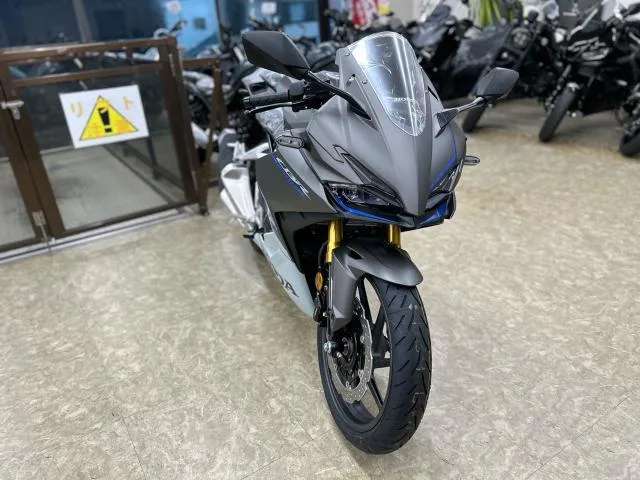 Honda CBR250RR 2025 — миниатюра 3