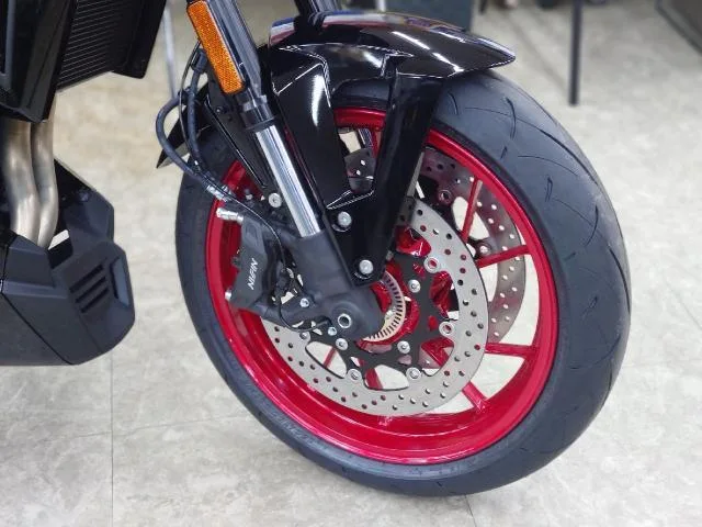 Suzuki GSX-8TT 2026 — миниатюра 5