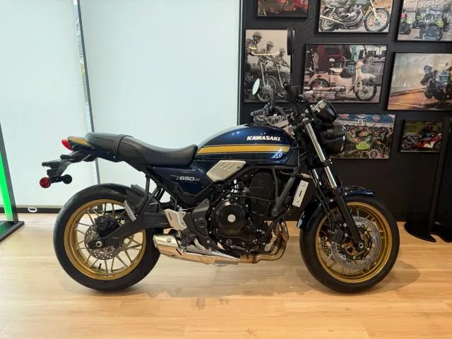 Kawasaki Z650RS ETC 3 2026 — фото 1, купить с доставкой в Москву