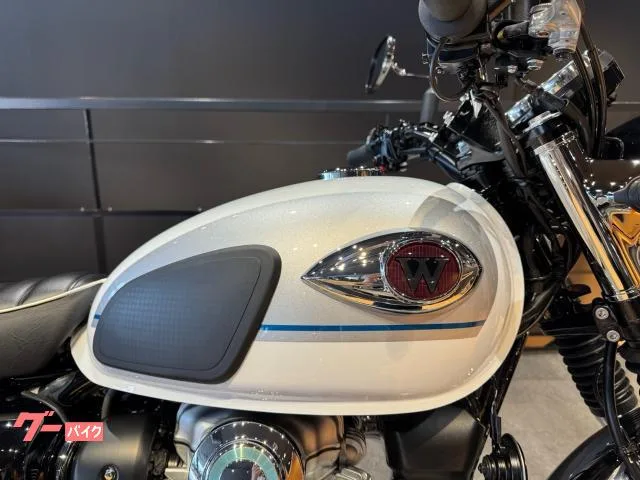 Kawasaki W800 2026 — миниатюра 2