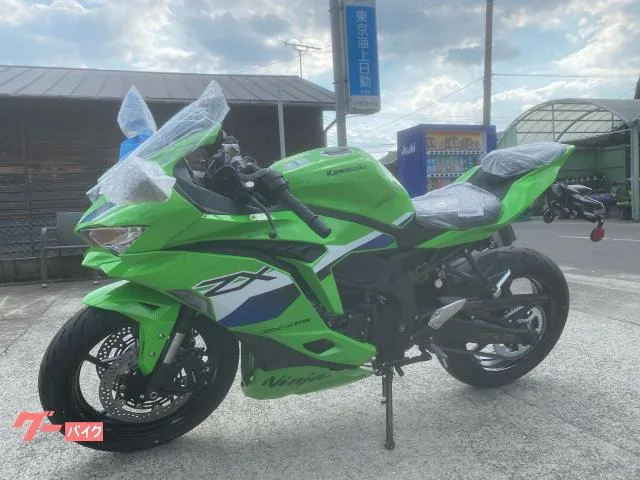 Kawasaki Ninja ZX-4RR 2026 — миниатюра 2
