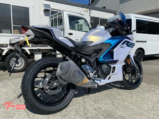 Yamaha YZF-R25 2025 — миниатюра 4