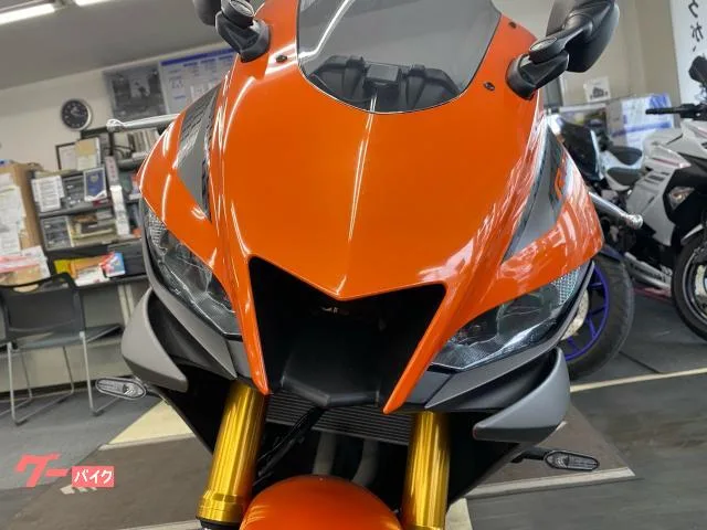 Yamaha YZF-R25 2022 — миниатюра 3