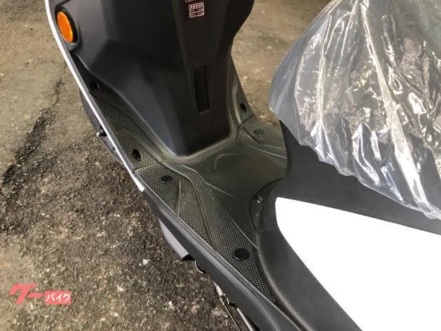 Yamaha AXIS Z SEJ6J UBS 37.5L 2022 — миниатюра 3