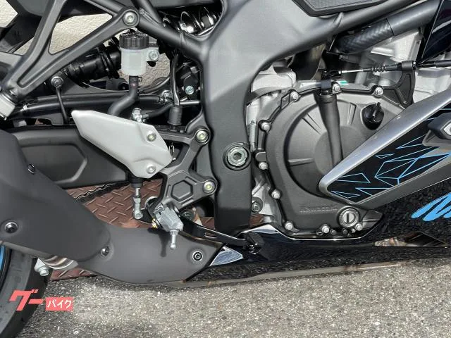 Kawasaki Ninja ZX-25R SE 2024MY 4.3TFT 2024 — миниатюра 5