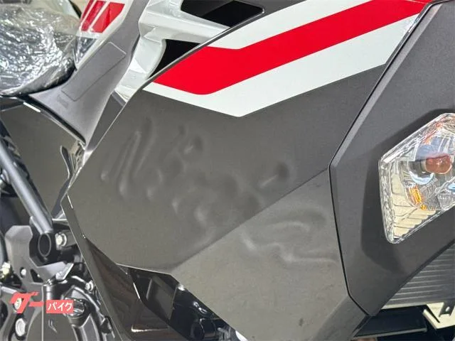 Kawasaki Ninja 400 2026 — миниатюра 2