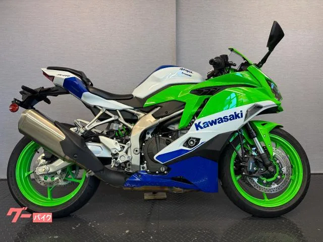 Kawasaki Ninja ZX-4RR 40th Anniversary Edition 8BL-ZX400P 2024 2024 — миниатюра 4