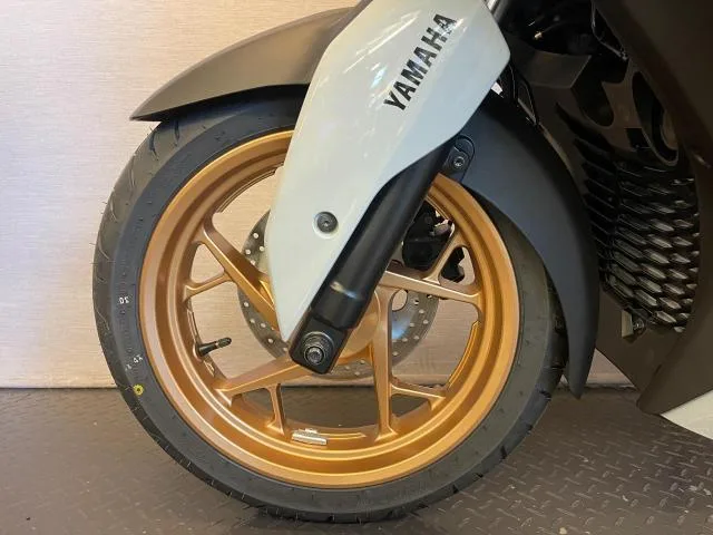 Yamaha X-MAX250 8BK-SGA8J 2 2025 — миниатюра 3