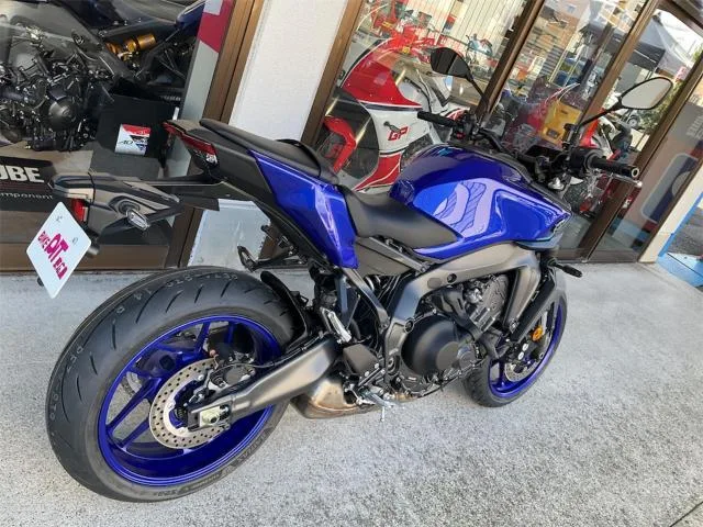 Yamaha MT-09 Y-AMT 2025 — миниатюра 4