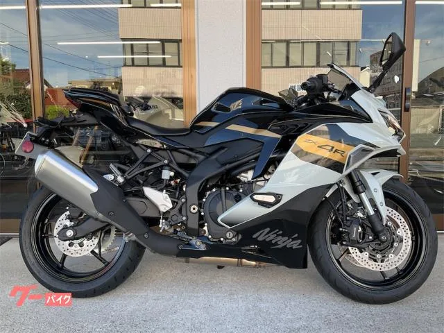 Kawasaki Ninja ZX-4R SE 2026 — фото 1, купить с доставкой в Москву