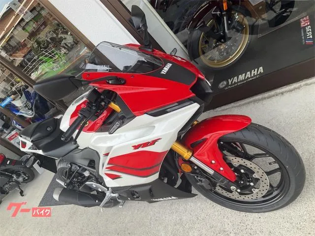 Yamaha YZF-R3 70thAnniversaryEdition 2026 — миниатюра 2