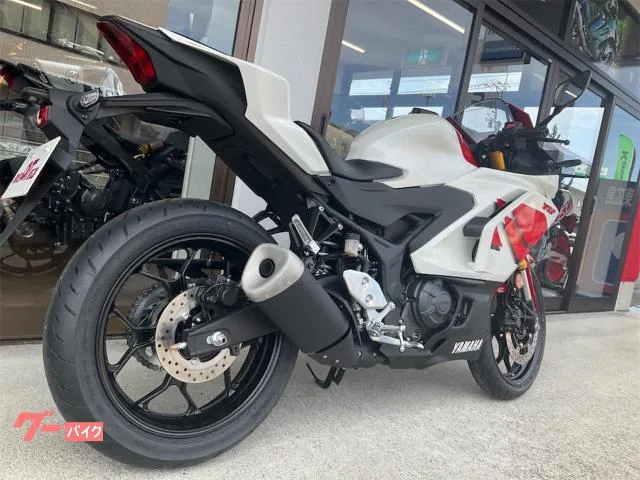 Yamaha YZF-R3 70thAnniversaryEdition 2026 — миниатюра 5