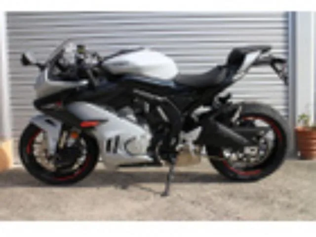 CFMoto 675SR-R 2026 — миниатюра 2