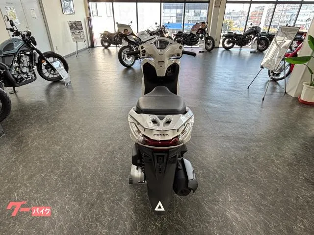 Honda 125/ New USBC 37LBOX 2026 — миниатюра 4