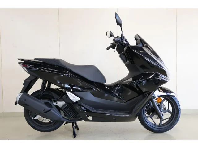 Honda PCX160 2025 2025 — фото 1, купить с доставкой в Москву