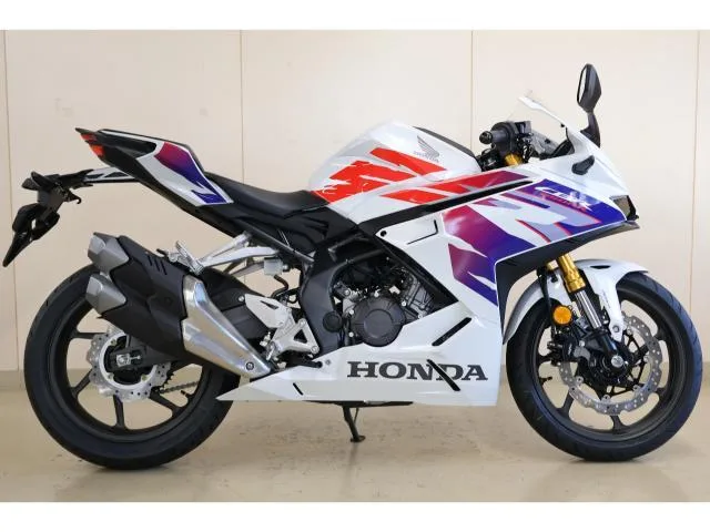 Honda CBR250RR 2025 2025 — фото 1, купить с доставкой в Москву