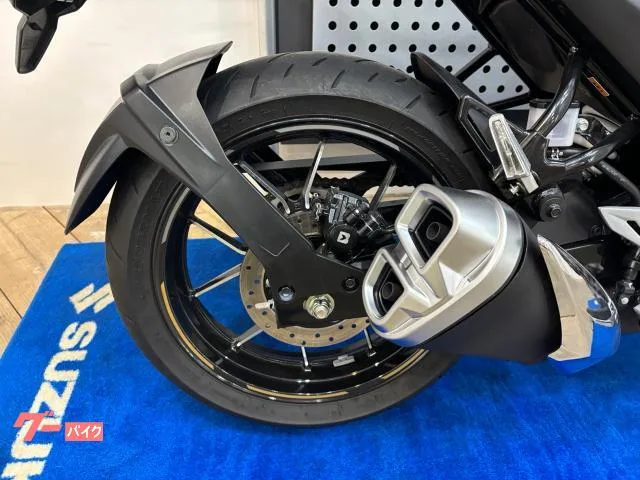Suzuki GIXXER 250 ABS 2024 — миниатюра 3
