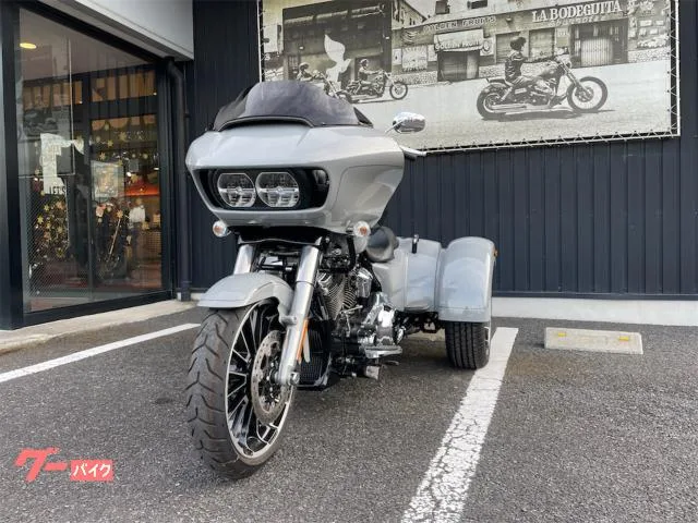 HARLEY-DAVIDSON FLTRT 3 2023 — миниатюра 3