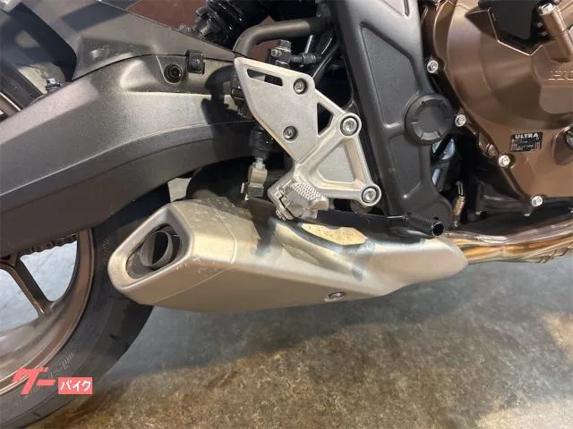 Honda CB650R E-Clutch 2024 — миниатюра 5