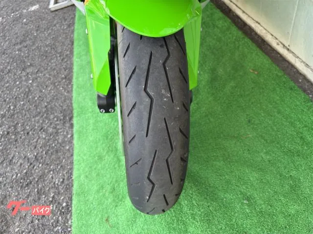 Kawasaki Ninja ZX-6R 1 40th Anniversary Edition ETC 2024 — миниатюра 2