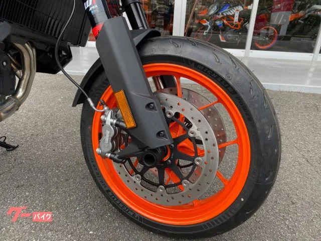 KTM 890SMT 2023 — миниатюра 3