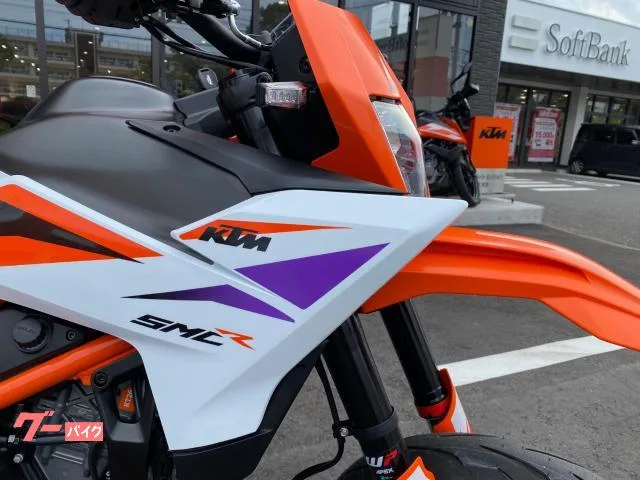 KTM 390SMC R 2026 — миниатюра 3