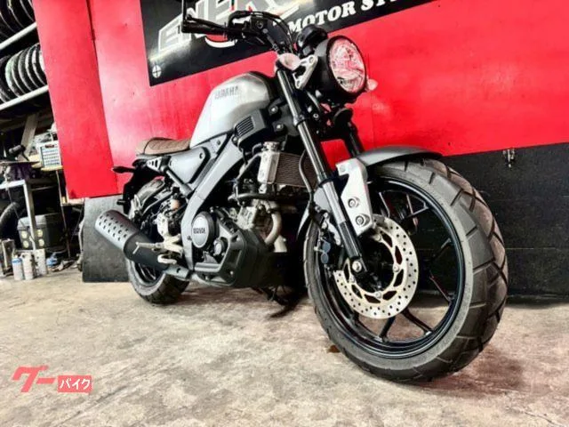 Yamaha XSR155 FI LED USB 1 2022 — миниатюра 3