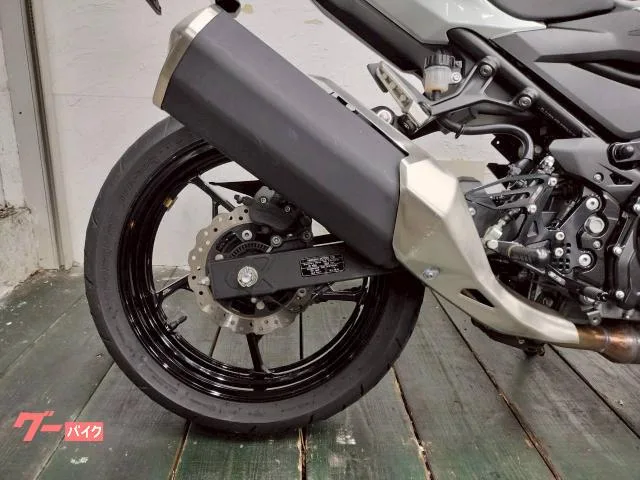 Kawasaki Z400 ABS ETC USB 2022 — миниатюра 3