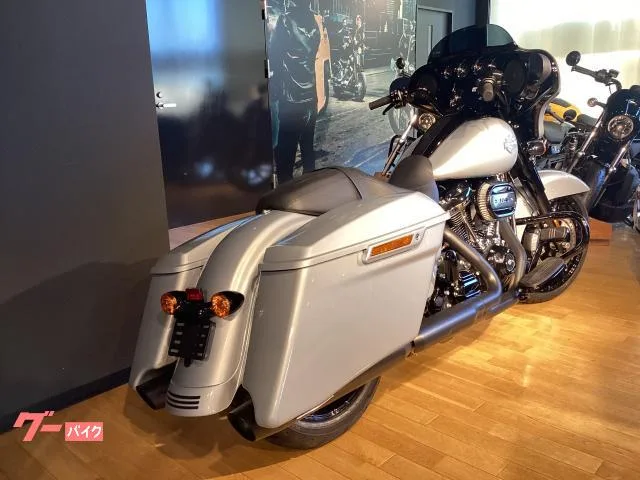 HARLEY-DAVIDSON FLHXS 2023 — миниатюра 5