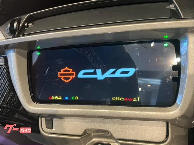 HARLEY-DAVIDSON CVO FLHXSE 2023 — миниатюра 5
