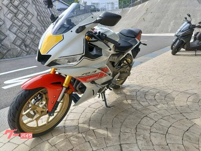 Yamaha YZF-R3 WGP60th Anniversary 2022 — миниатюра 4