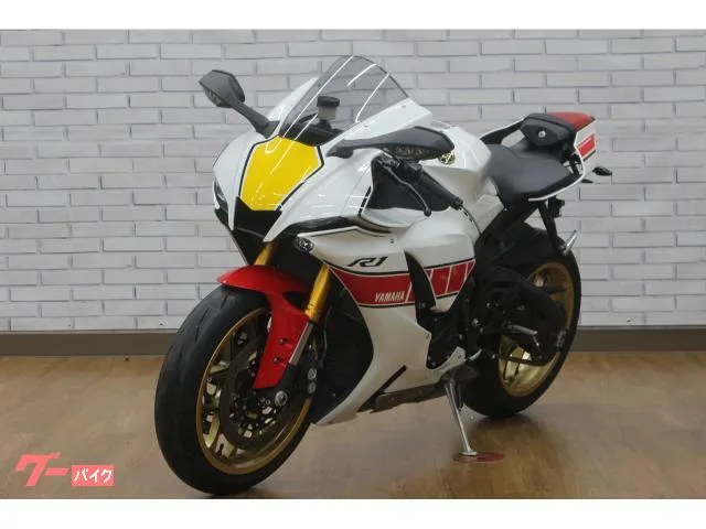Yamaha YZF-R1/ 2022 — миниатюра 3
