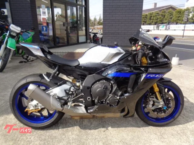 Yamaha YZF-R1M 2022 — фото 1, купить с доставкой в Москву