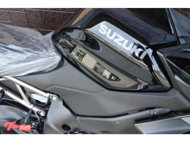 Suzuki GSX-S1000GT 2022 — миниатюра 2