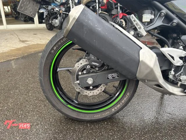 Kawasaki Ninja 400 1 2023 — миниатюра 3
