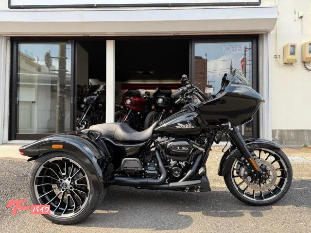 HARLEY-DAVIDSON FLTRT 3 2026 2024 — миниатюра 2